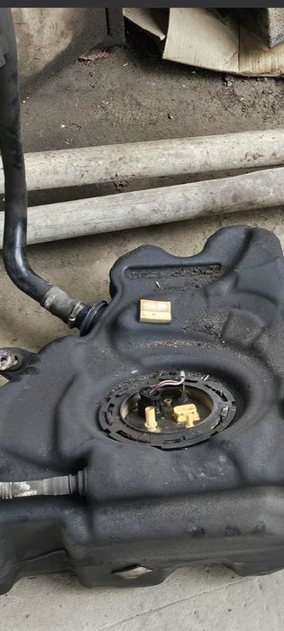 Резервуар за БМВ 730