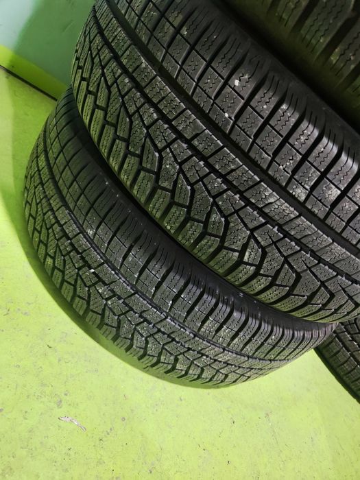 4 бр зимни 205/60/16 Hankook