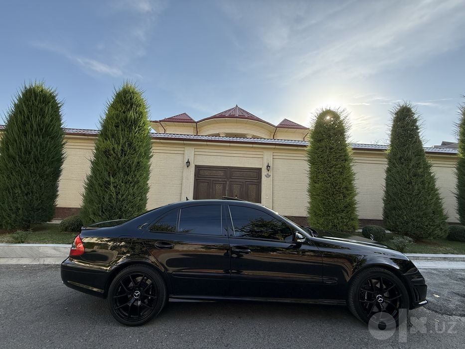 Mersedec benz W211 6,3 AMG