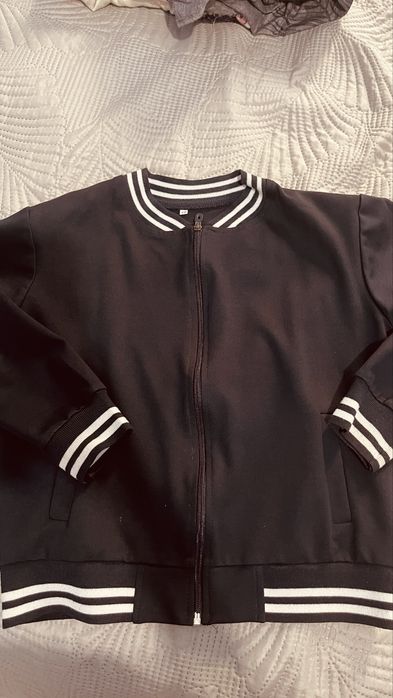 Продам школьные бомберы