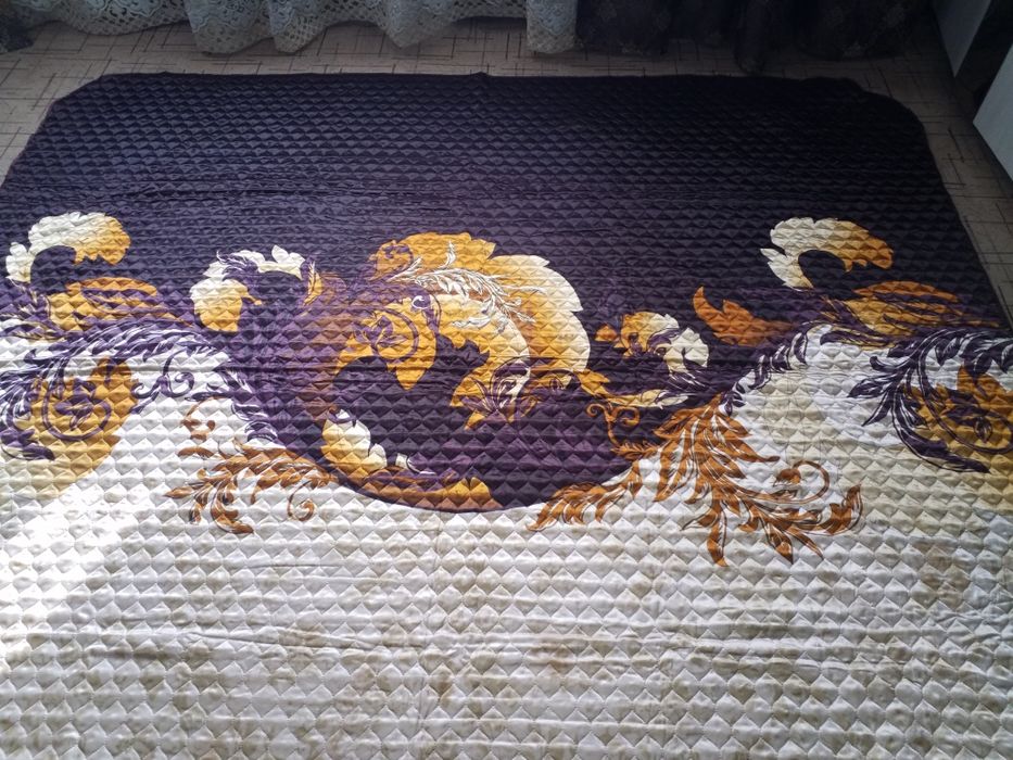 Покрывало стеганное