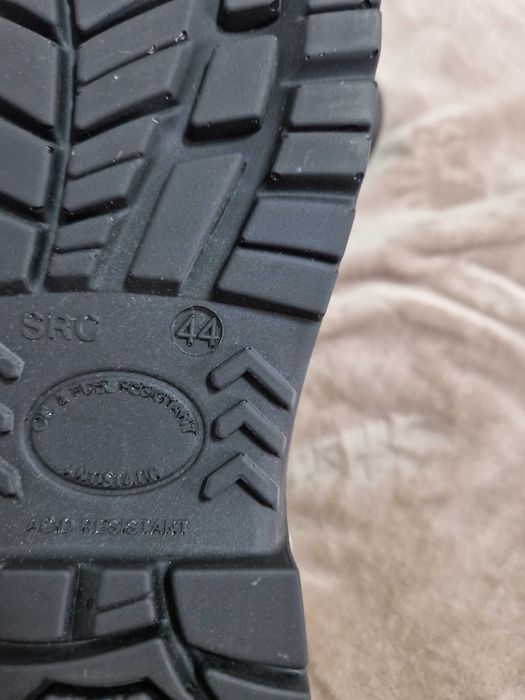 Полицейски кубинки 44 номер