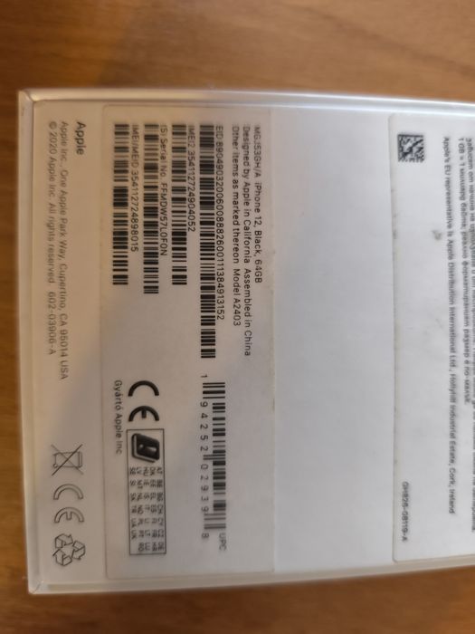 iPhone 12 Black 64 GB с калъфче