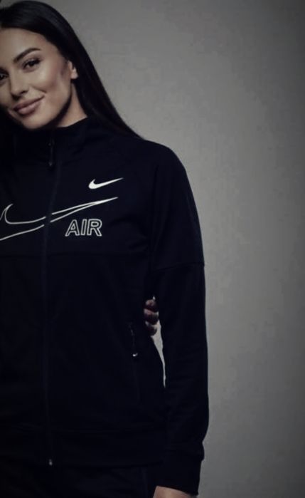 Trening dama Nike.