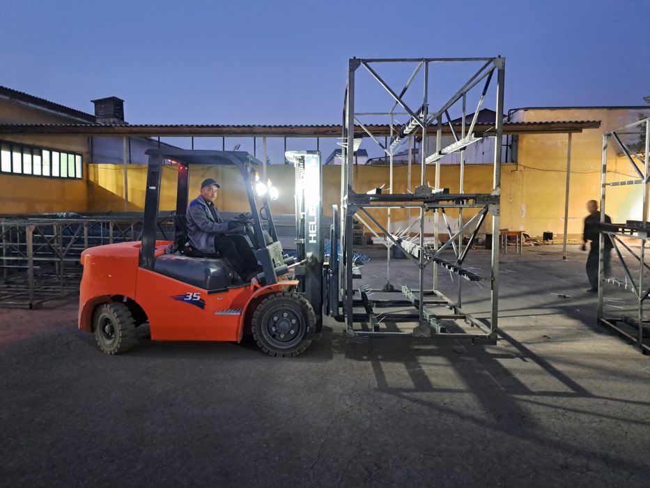 Автокара хизмати 3.5тонна