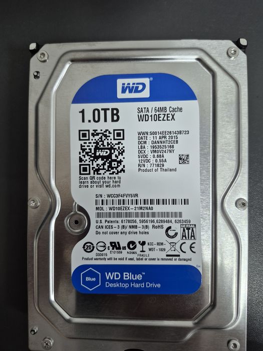 Жесткий диск  1000 Гб