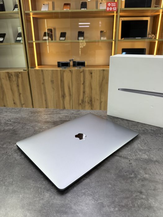 Macbook  Air