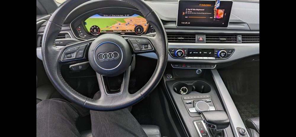 AUDI A4 2018 — imagine 2