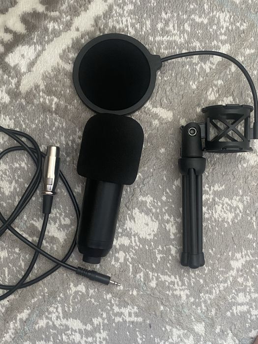 Продам микрофон