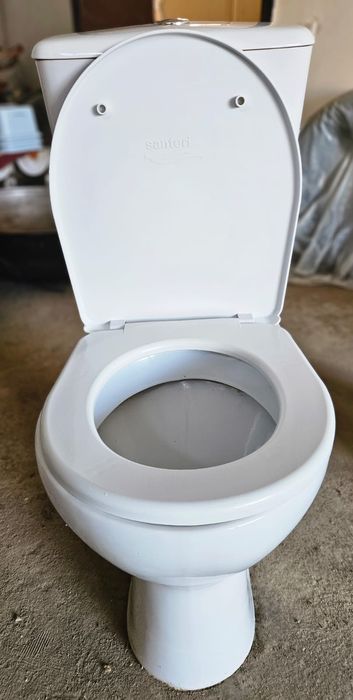 Продам унитаз новый