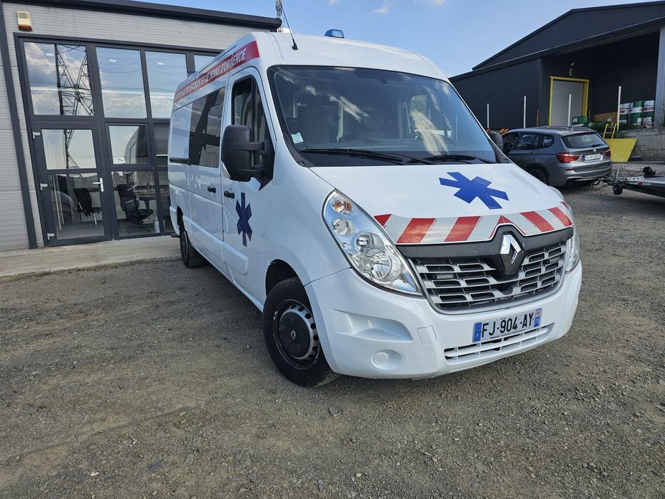 Ambulanta Renault Master 2019 cu certificat UTAC