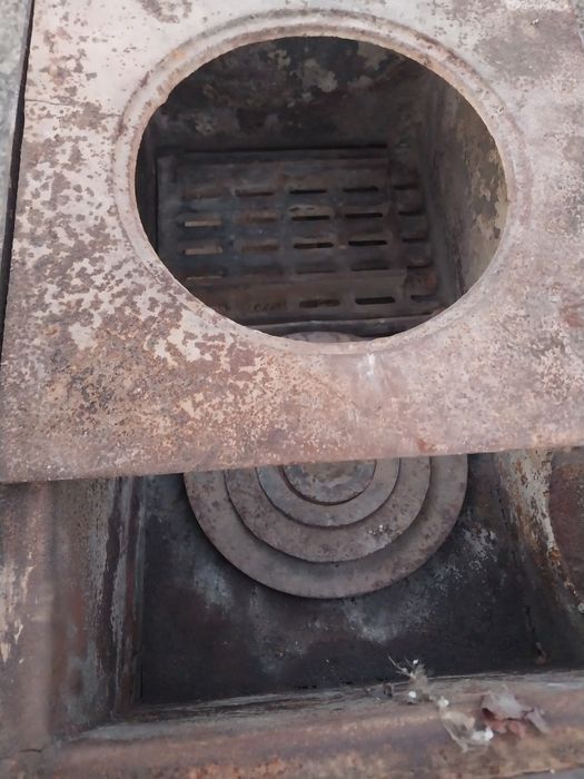 Продам печь (котел) твердотопливный