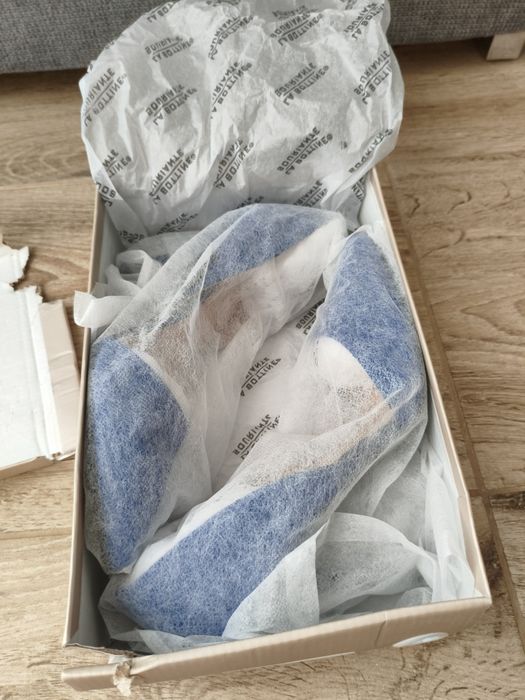 Pantofi stiletto Shayenne La Bottine – albaștri – mărimea 40 – noi sup