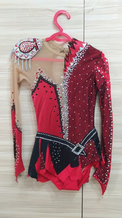 Гимнастический костюм