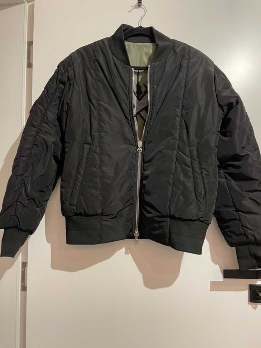 Luda бомбър яке с качулка