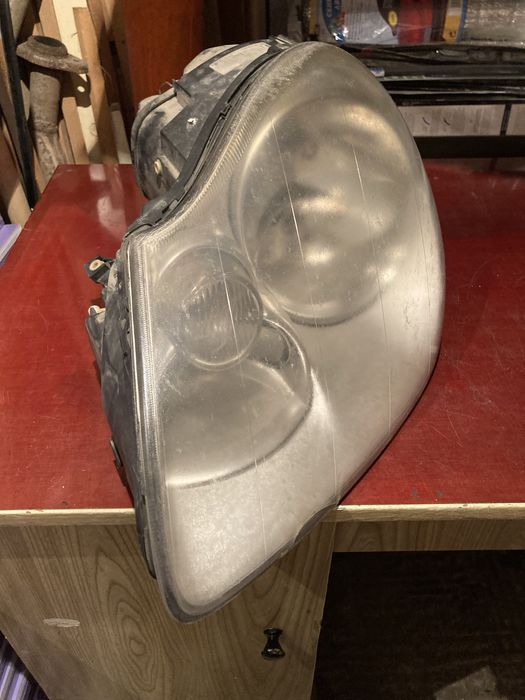 Фар ляв порше кайен ( porsche cayenne ) десен калник и воден радиатор