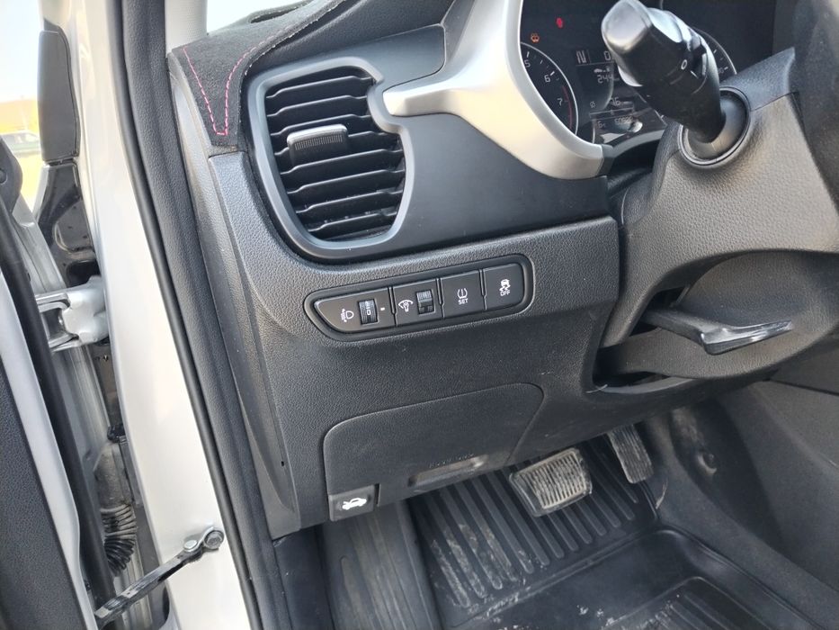 Продается Киа Рио 2021 года.  Торг есть