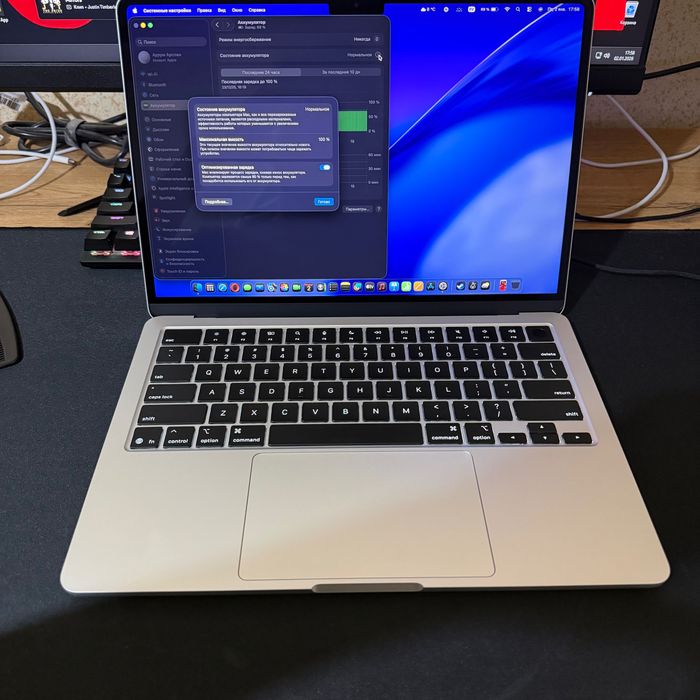 Продам MacBook Air M4 16/256 Silver