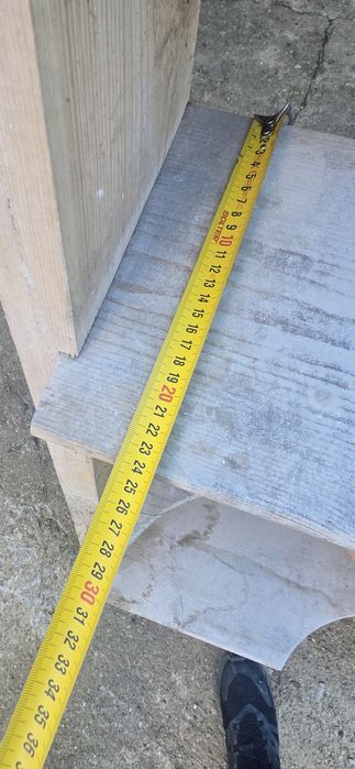 Дървено стълбище-дървени стълби