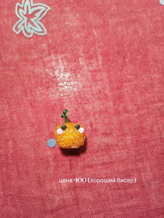 Фигурки из бисера и браслеты