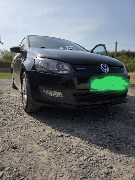 Vând Volkswagen Polo