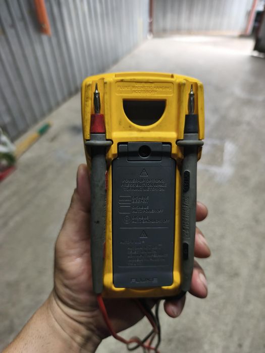 Aparat de măsură Fluke 177