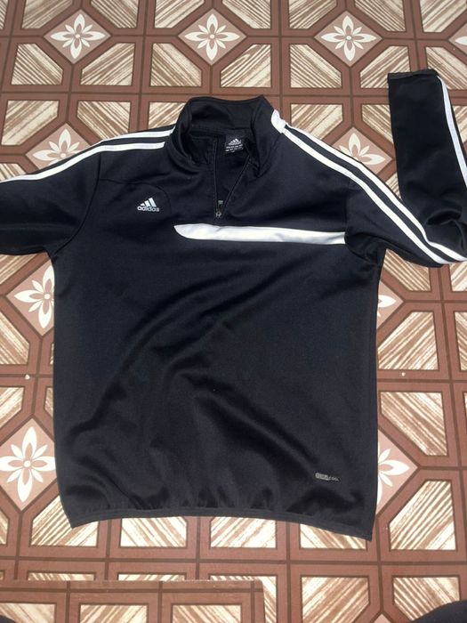 Продам кофты каждый по 3000