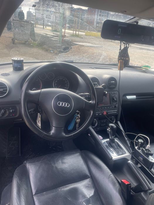 Продавам Ауди 3 140 к.2005г