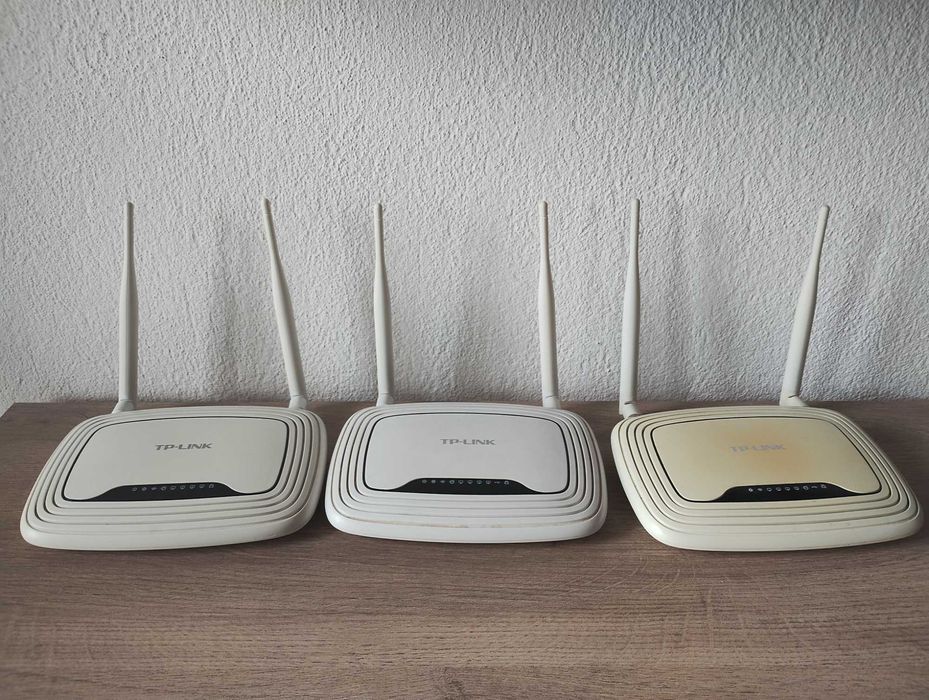 3 броя рутери TP-link TL-WR842ND