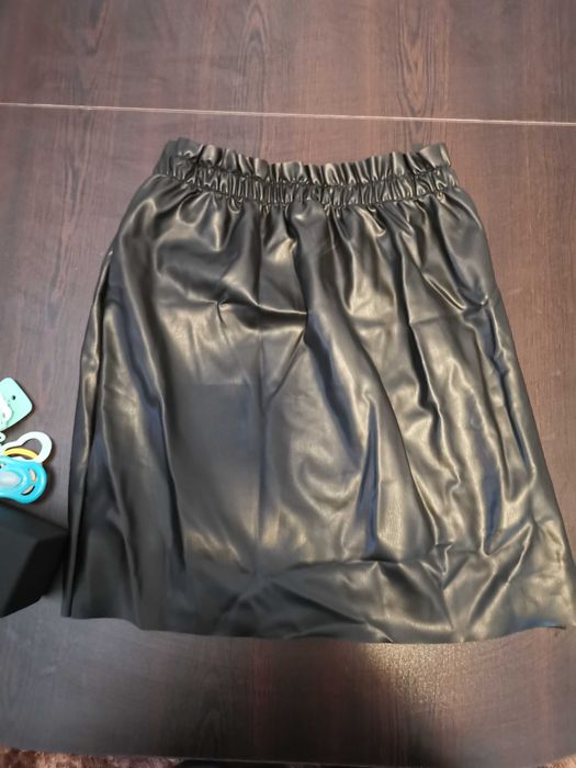 Дамска къса пола