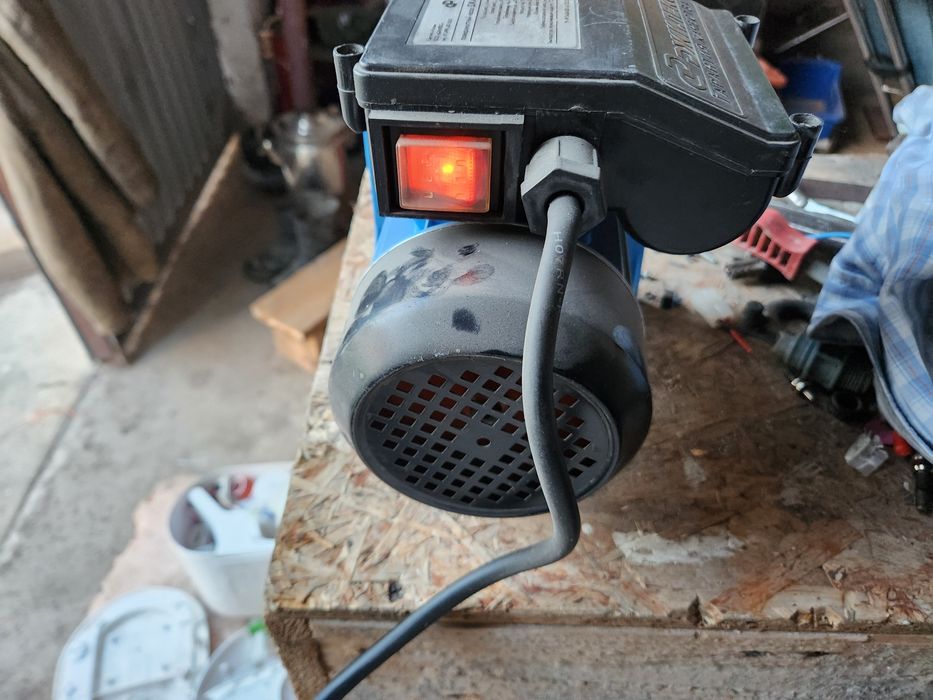 Продам электро мотор.