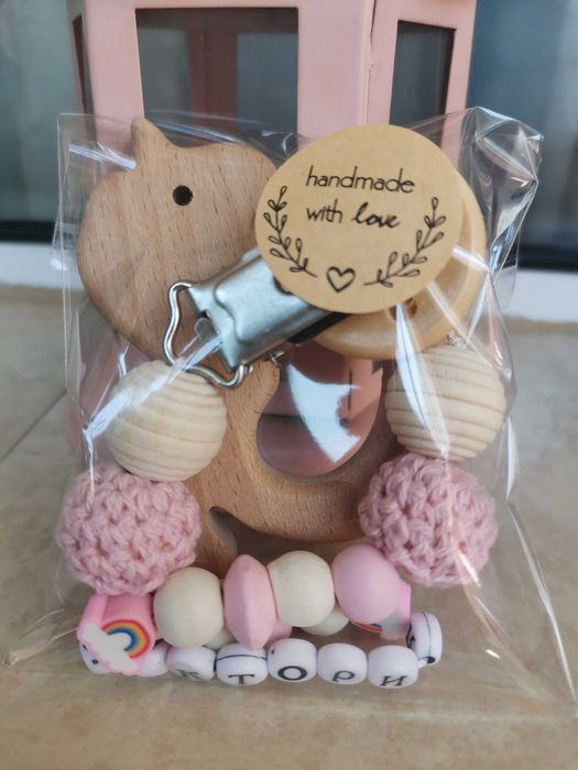 Бебешки клипс за залъгалка