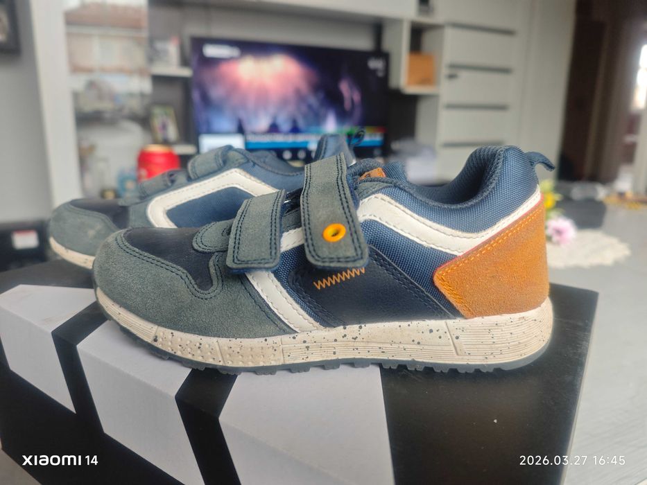 Маратонки Adidas детски