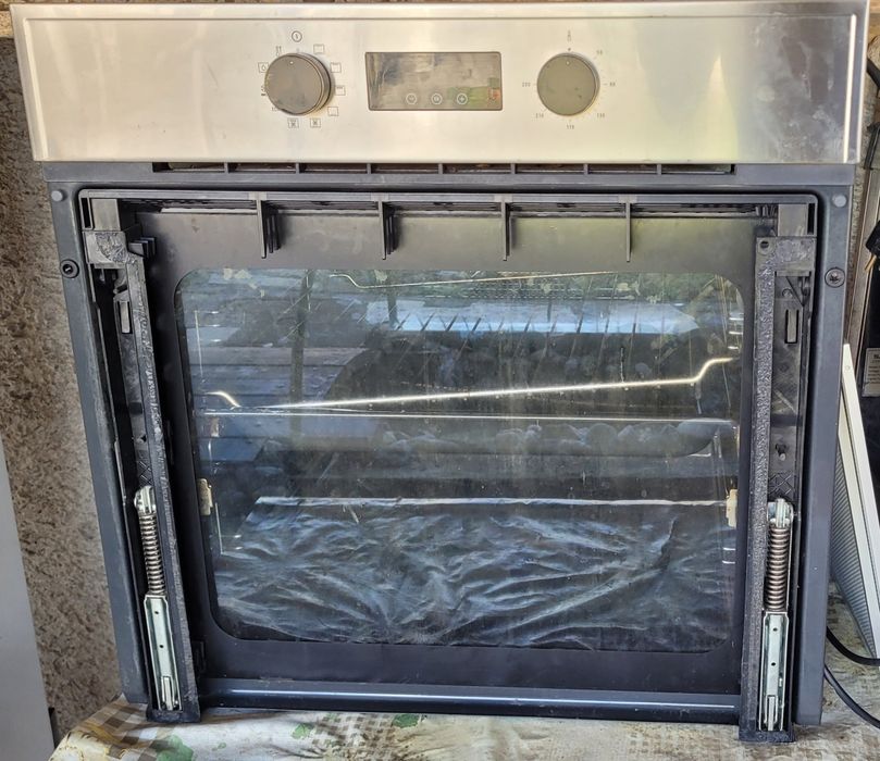 Фурна за вграждане "Тека"