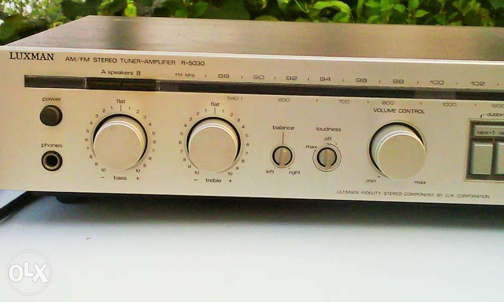 luxman R-5030 .Grundig V7200