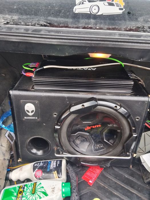 Сабвуфер и усилитель бирге сатамын