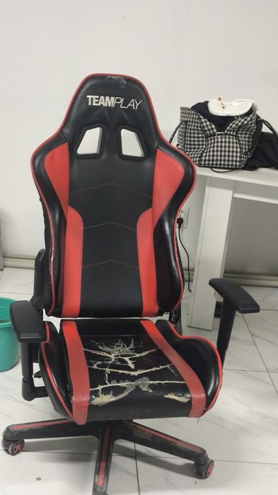 Продаю кресло дёшова