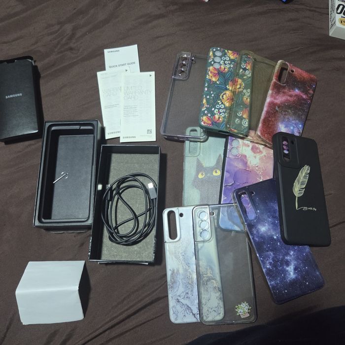 Samsyng S21 в идеальном состоянии