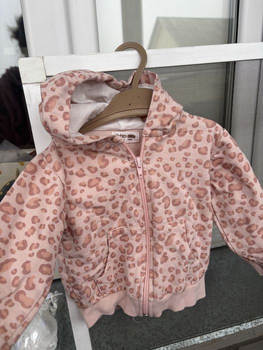 Много детских вещей