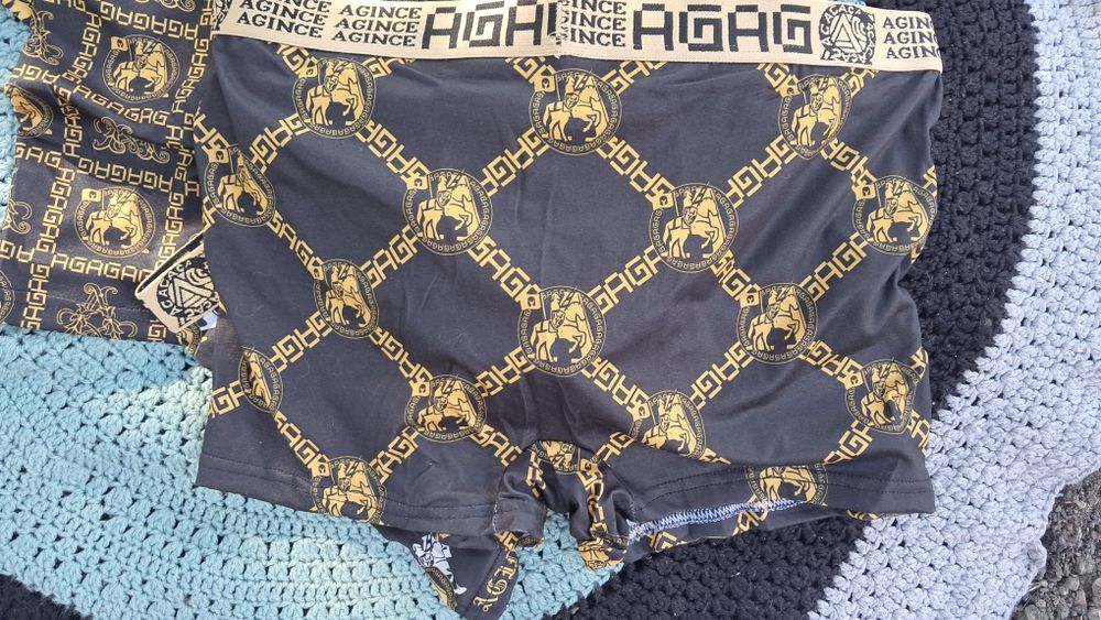 Мужские боксеры 4 шт. за 2000 тг — цена как подарок!