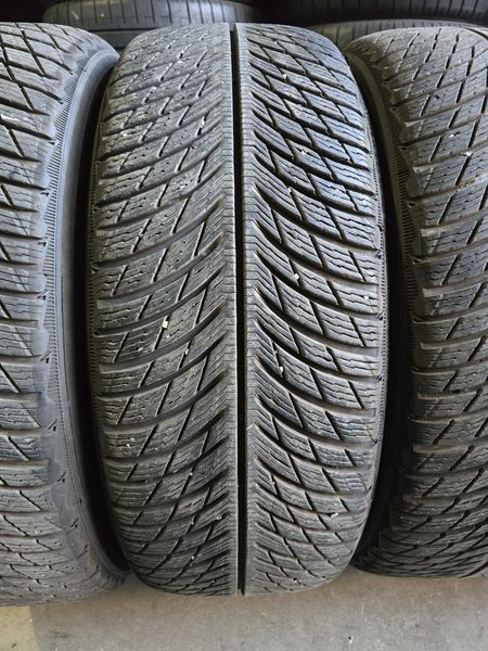 235/50/19 MICHELIN 4бр