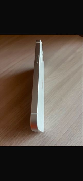 Продам или обменяю айфон 13