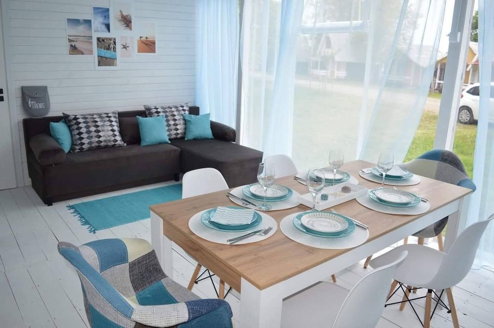 Каравана  с веранда  под наем