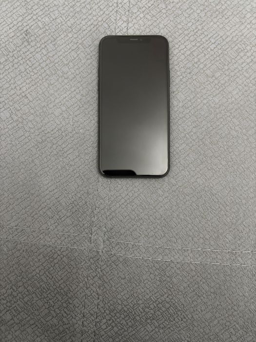 Телефон Iphone 11 pro 256gb