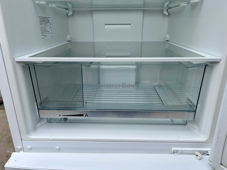 Хладилник с фризер Siemens iQ300 NoFrost (hyperFresh) 201 см