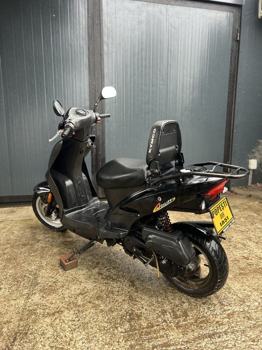 Vand 3 scutere 50cc inmatriculate