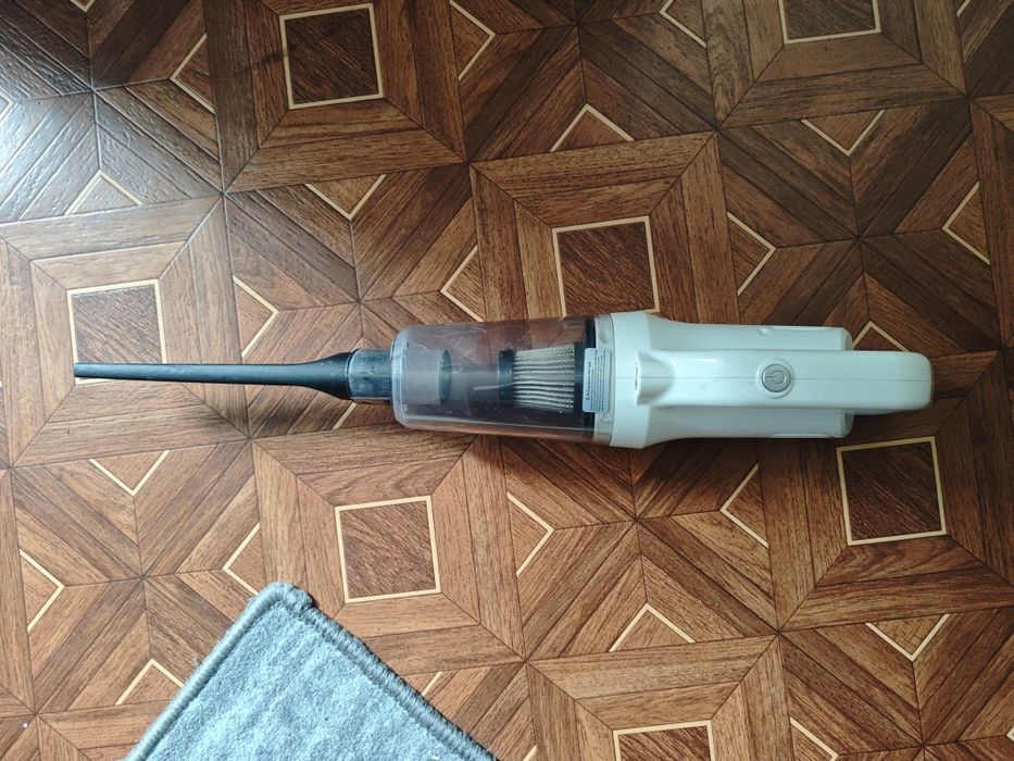 Продам автомобильный пылесос