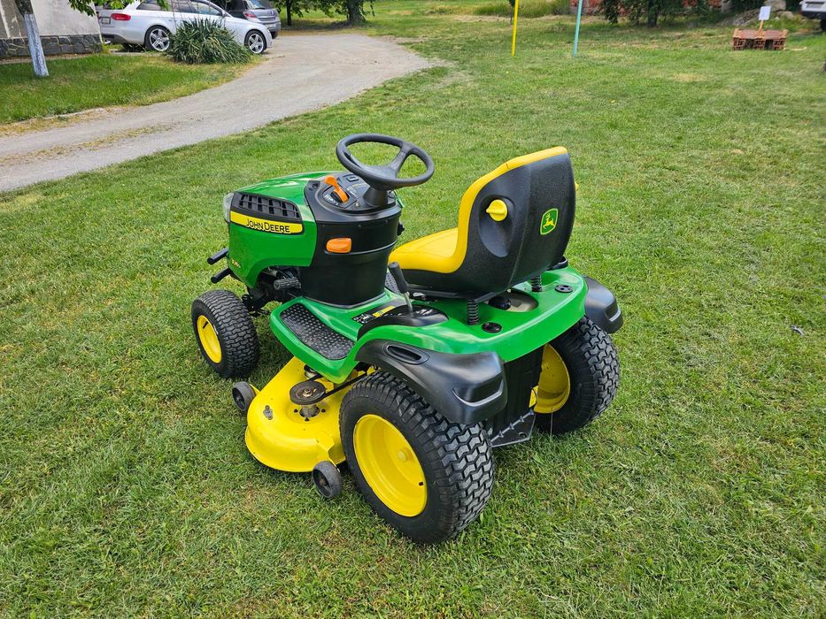 Тракторна Косачка JOHN DEERE X 165. 22.КОНЯ