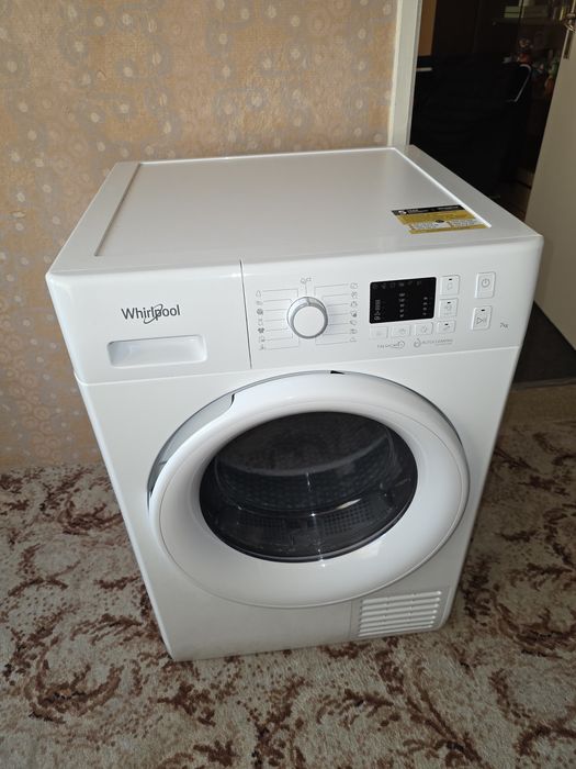 сишилня Whirlpool