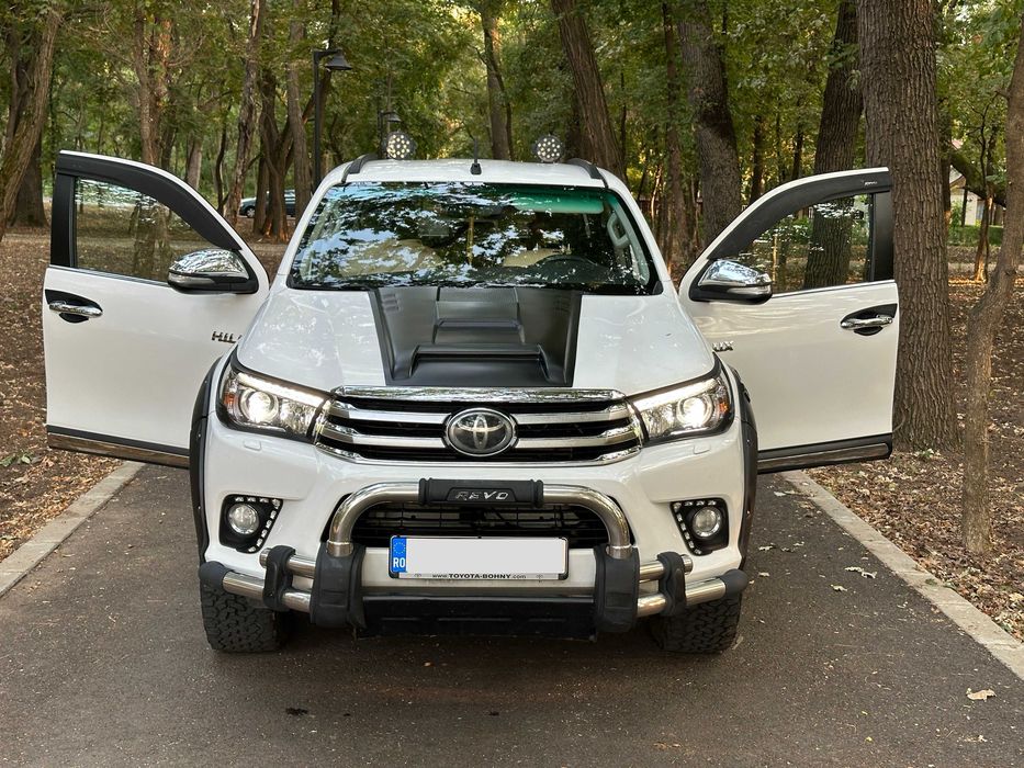 Toyota Hilux Revo 2016